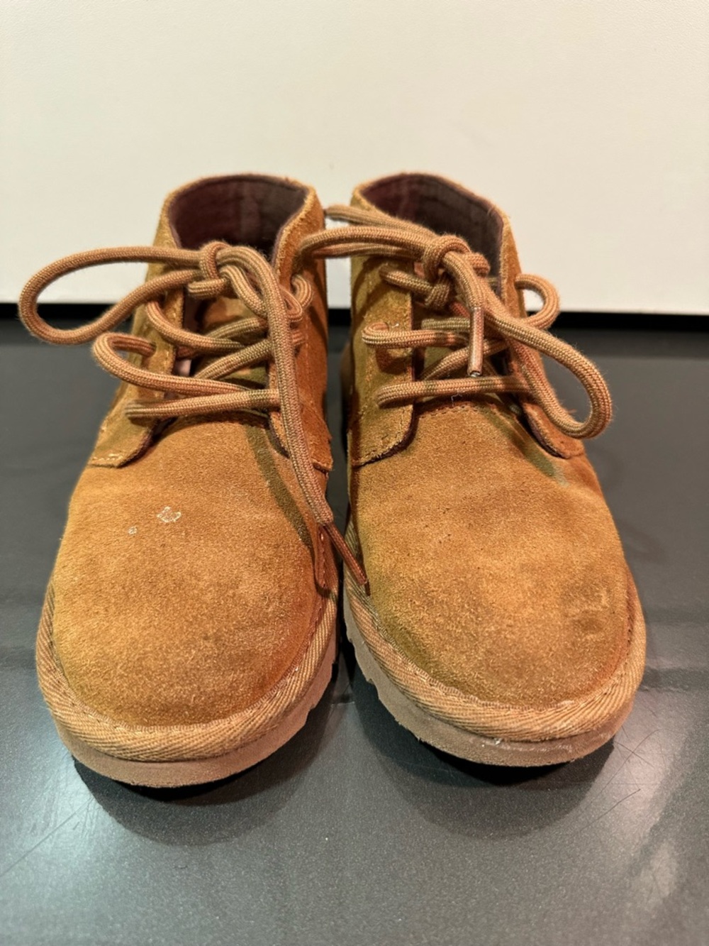 UGG Little Boys Boots Size 13